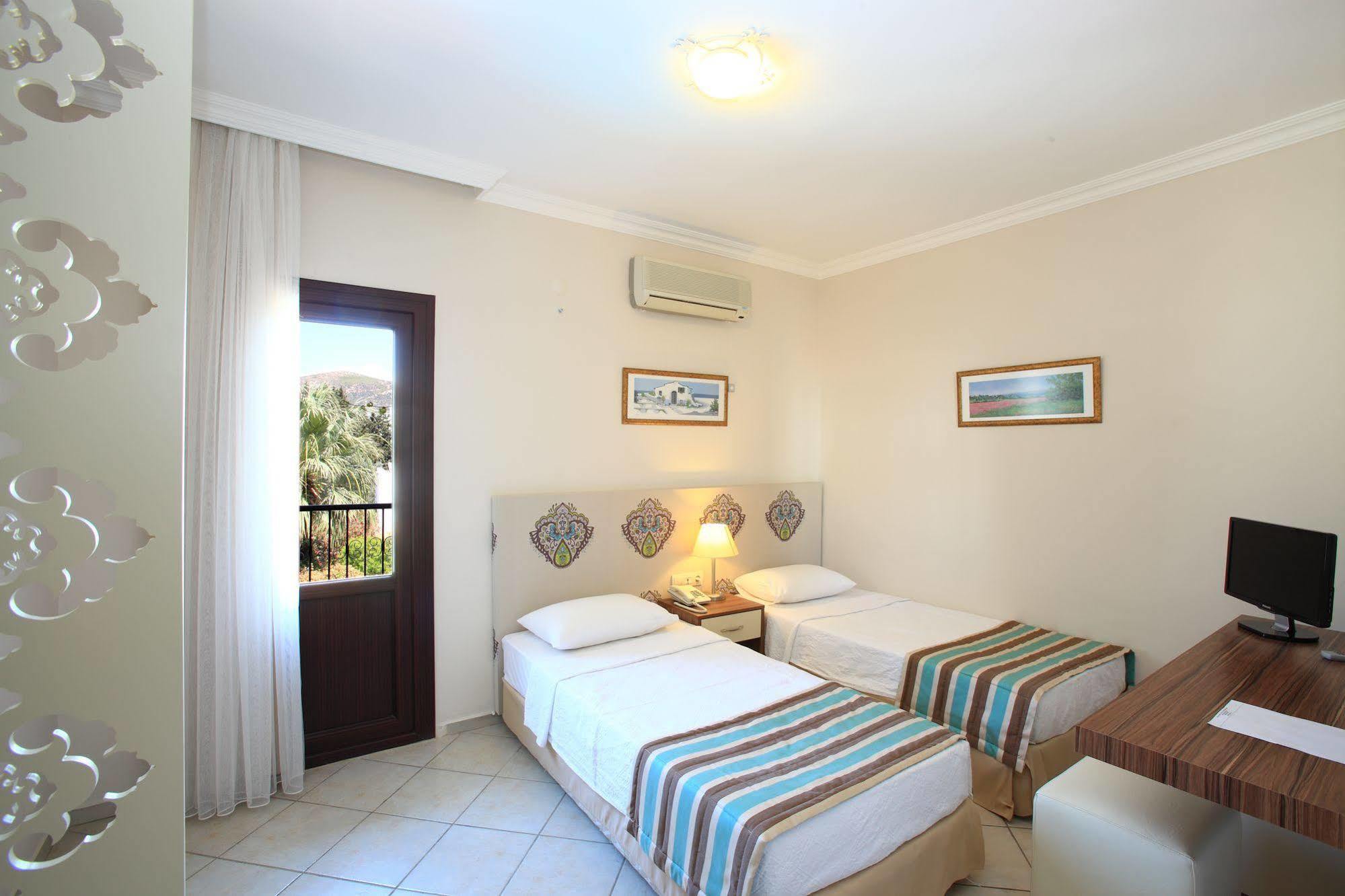 Paloma Hotel Bodrum Buitenkant foto